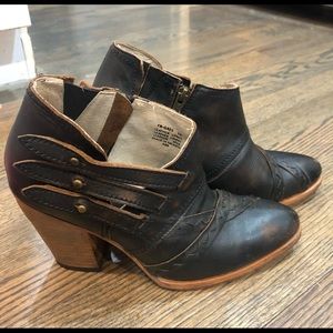 Freebird Gate booties